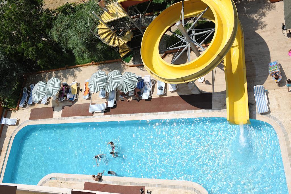 Holiday World Hotel ألانيا المظهر الخارجي الصورة